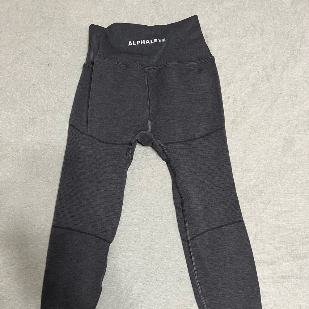 Alphalete leggings